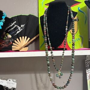 Elegant Multicolor Beaded Necklace